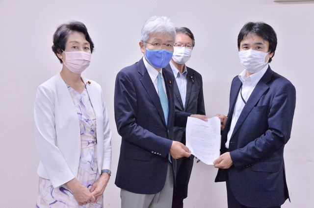 立憲民主.jpg
